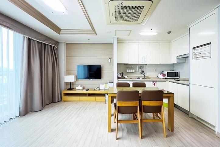 Mohang Haenaru Family Hotel Buan Pokój zdjęcie