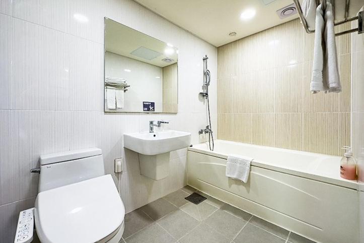 Mohang Haenaru Family Hotel Buan Pokój zdjęcie