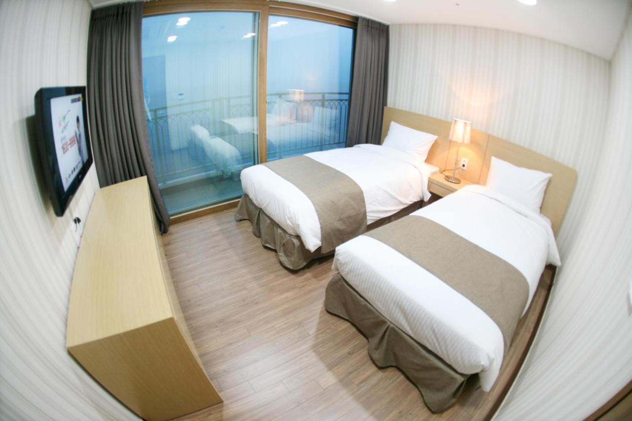 Mohang Haenaru Family Hotel Buan Zewnętrze zdjęcie