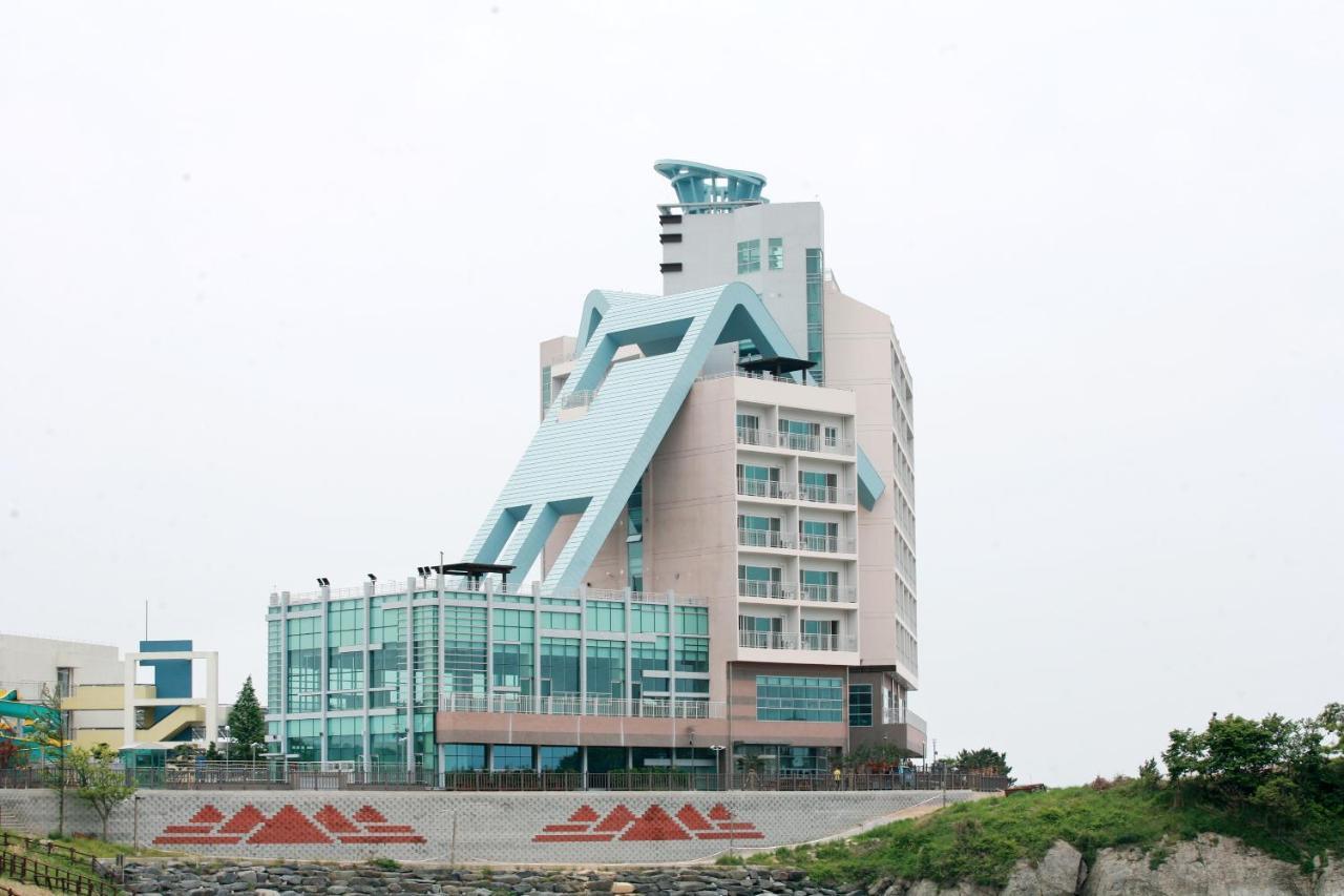 Mohang Haenaru Family Hotel Buan Zewnętrze zdjęcie